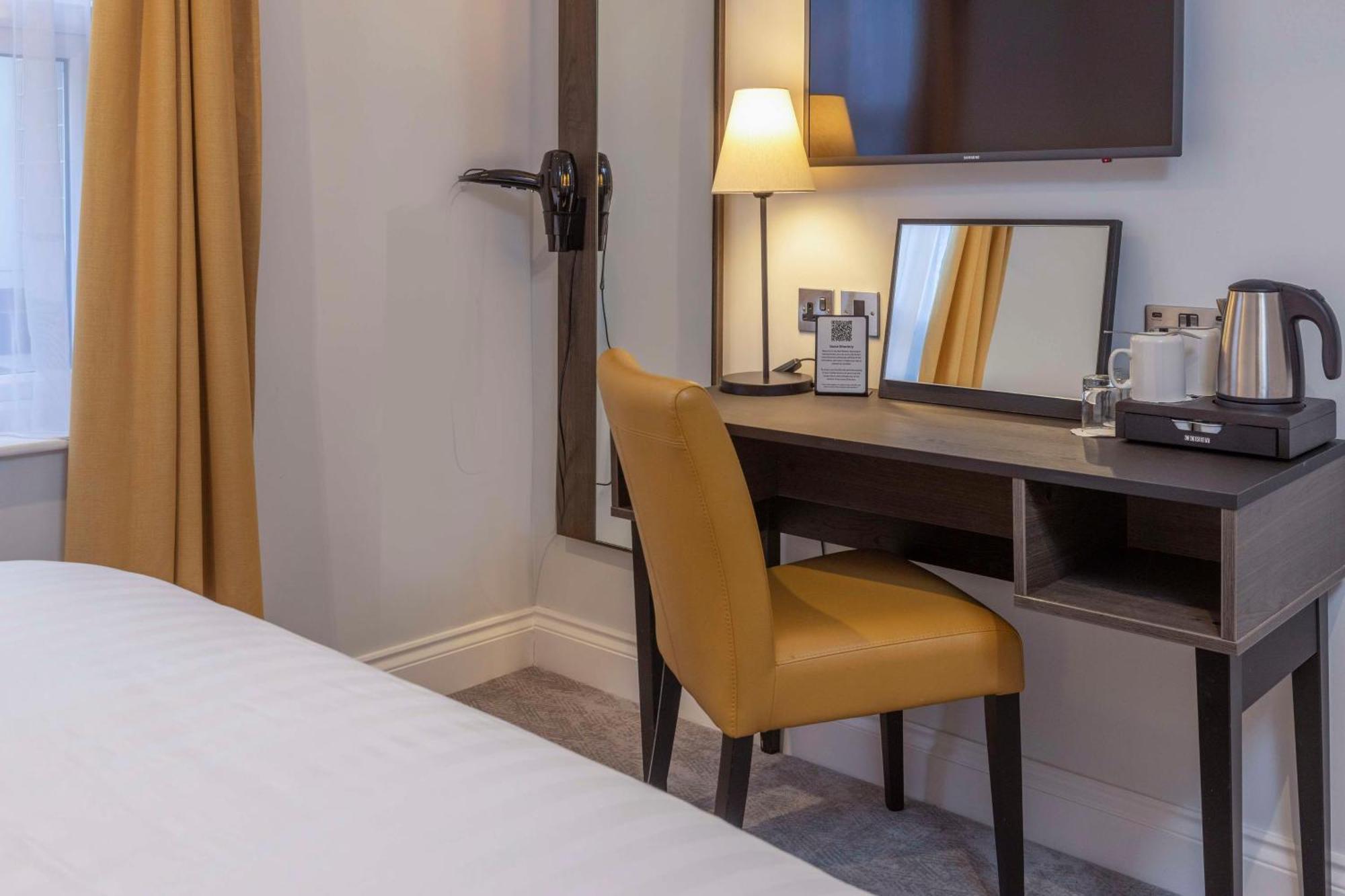 Best Western Kensington Olympia Hotel ลอนดอน ภายนอก รูปภาพ