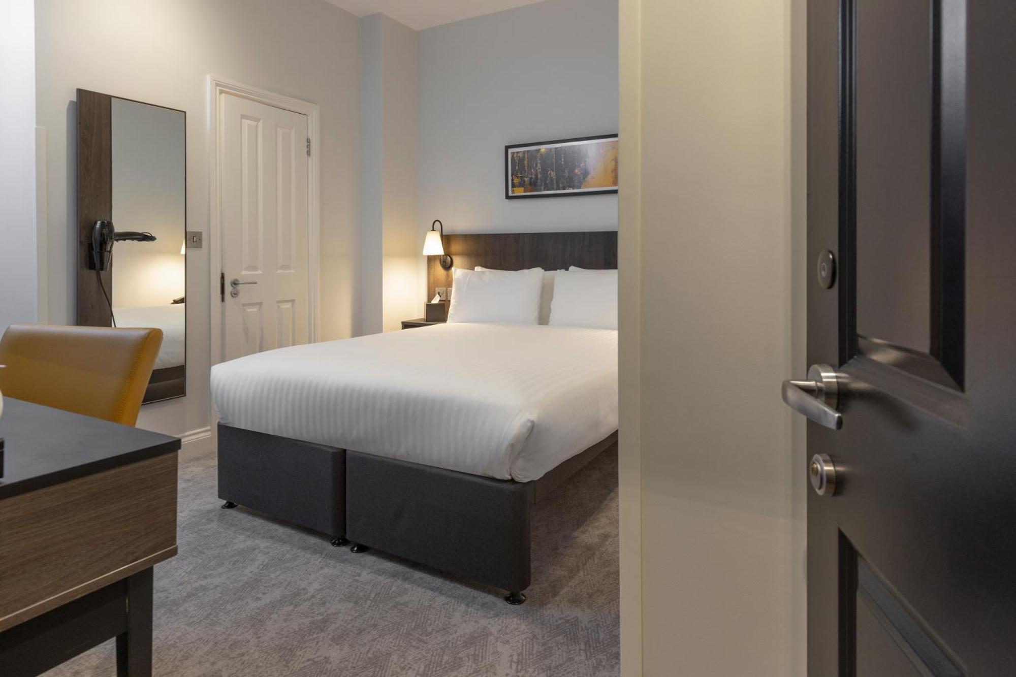 Best Western Kensington Olympia Hotel ลอนดอน ภายนอก รูปภาพ