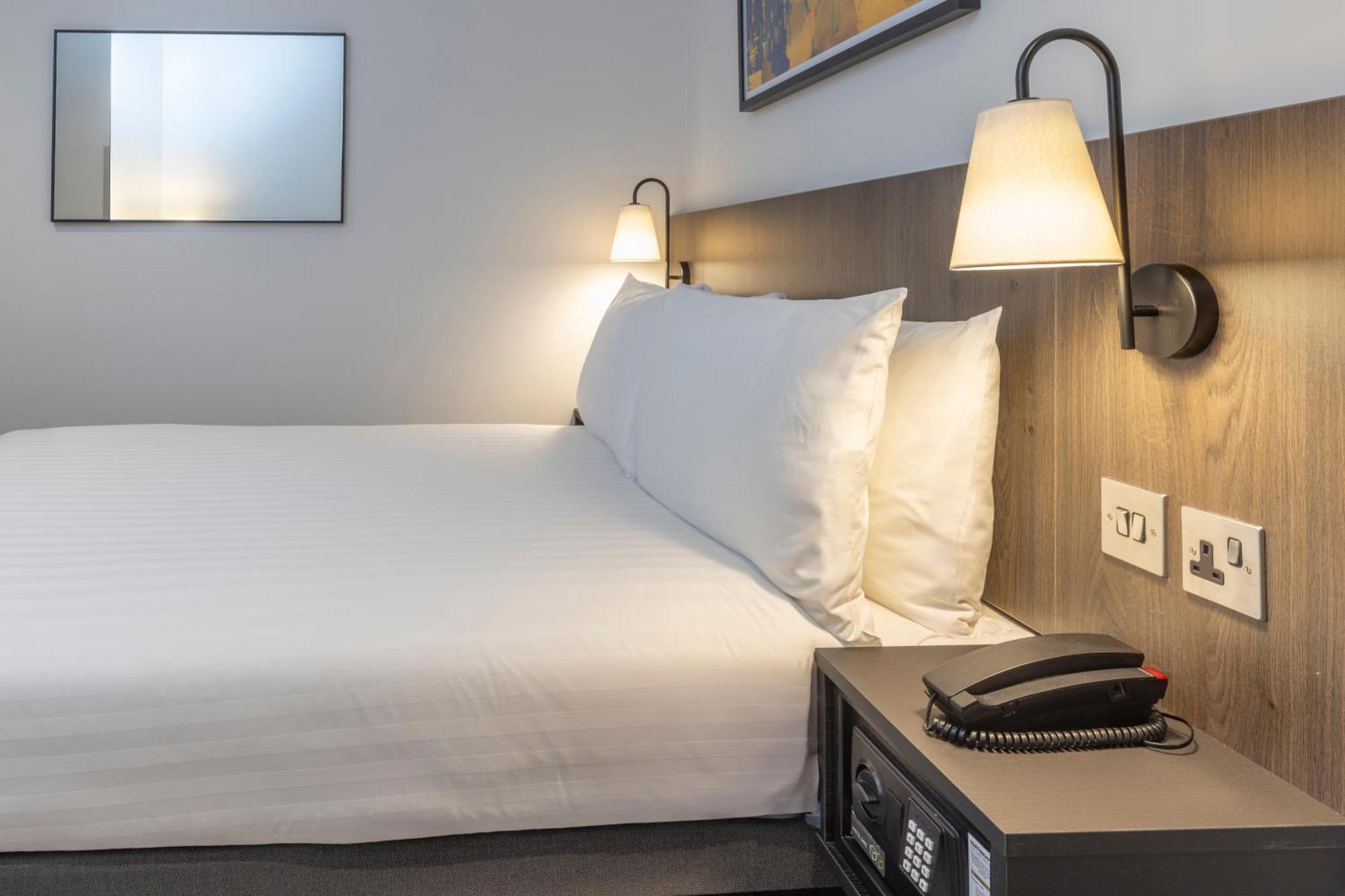 Best Western Kensington Olympia Hotel ลอนดอน ภายนอก รูปภาพ