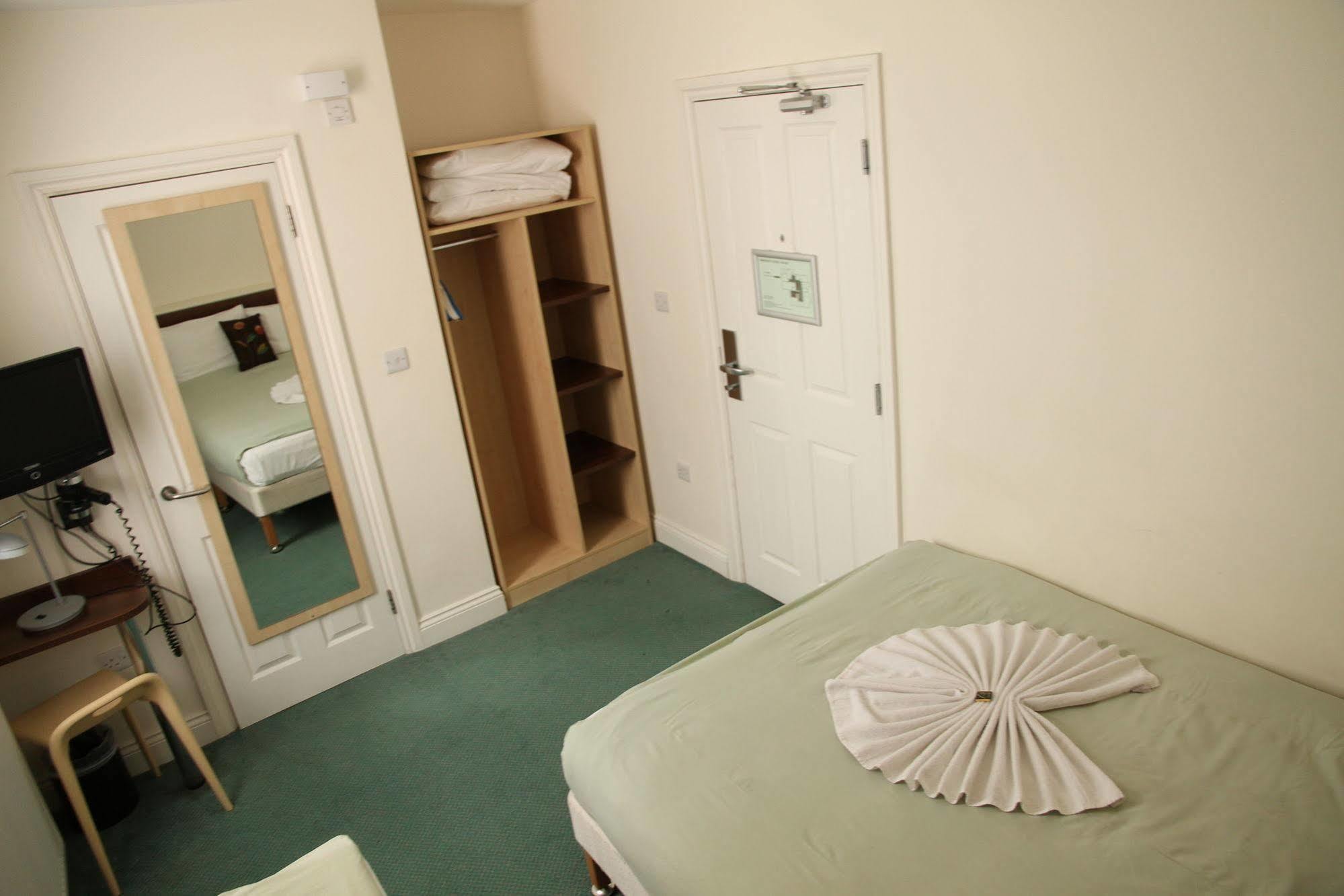 Best Western Kensington Olympia Hotel ลอนดอน ภายนอก รูปภาพ